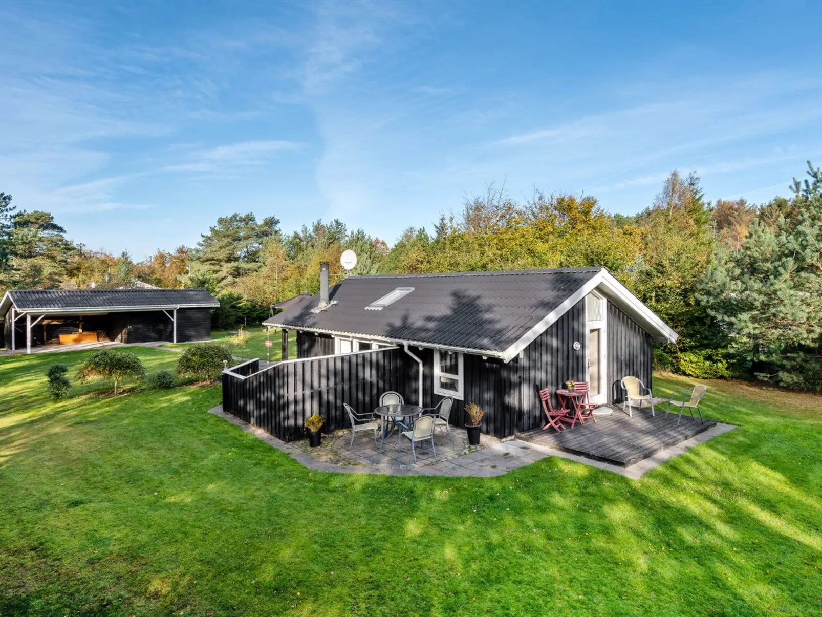 "Peter" - 400m from the sea-Outside