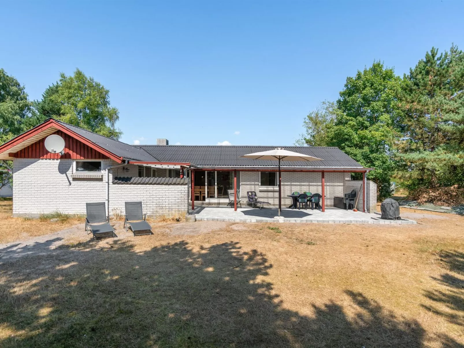 "Sitta" - 400m from the sea-Outside