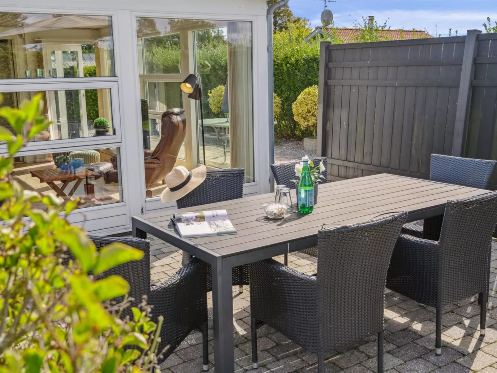 "Mena" - 200m from the sea-Outside