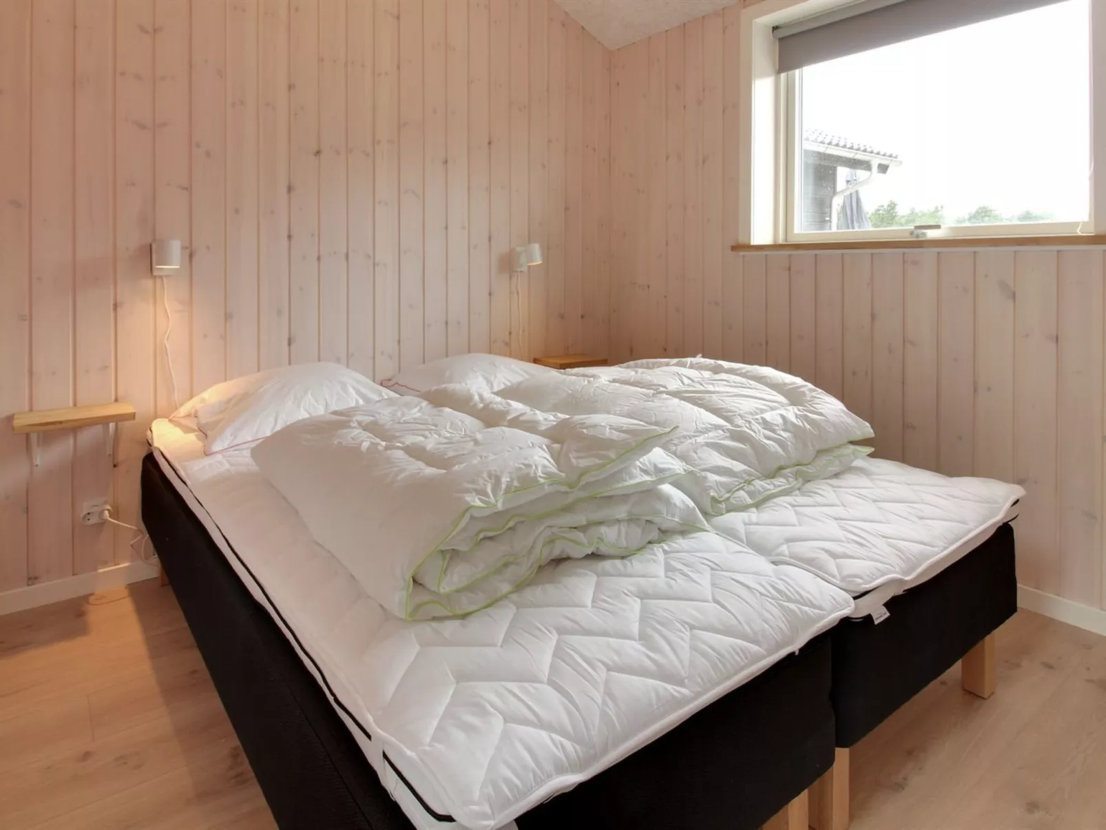 "Anuk" - 2.3km from the sea-Drinnen