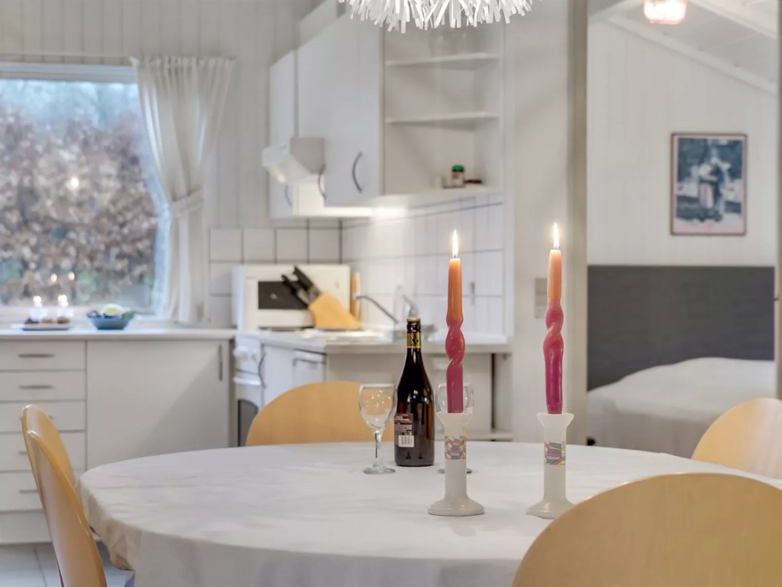 "Hardy" - 30km from the sea-Dedans