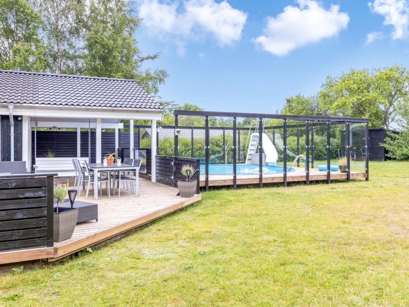 "Herta" - 700m from the sea-Outside