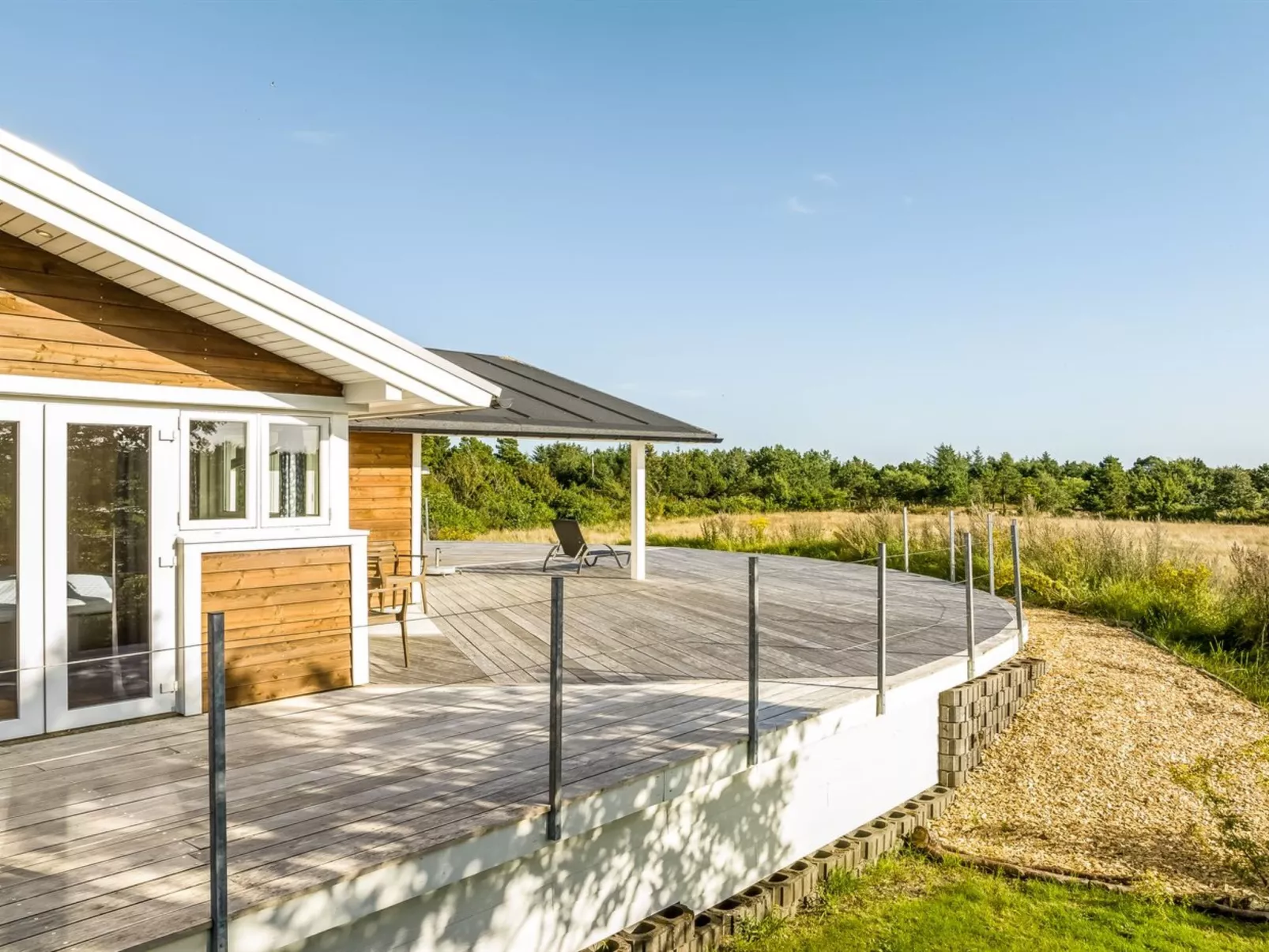 "Eljas" - 200m to the fjord-Outside