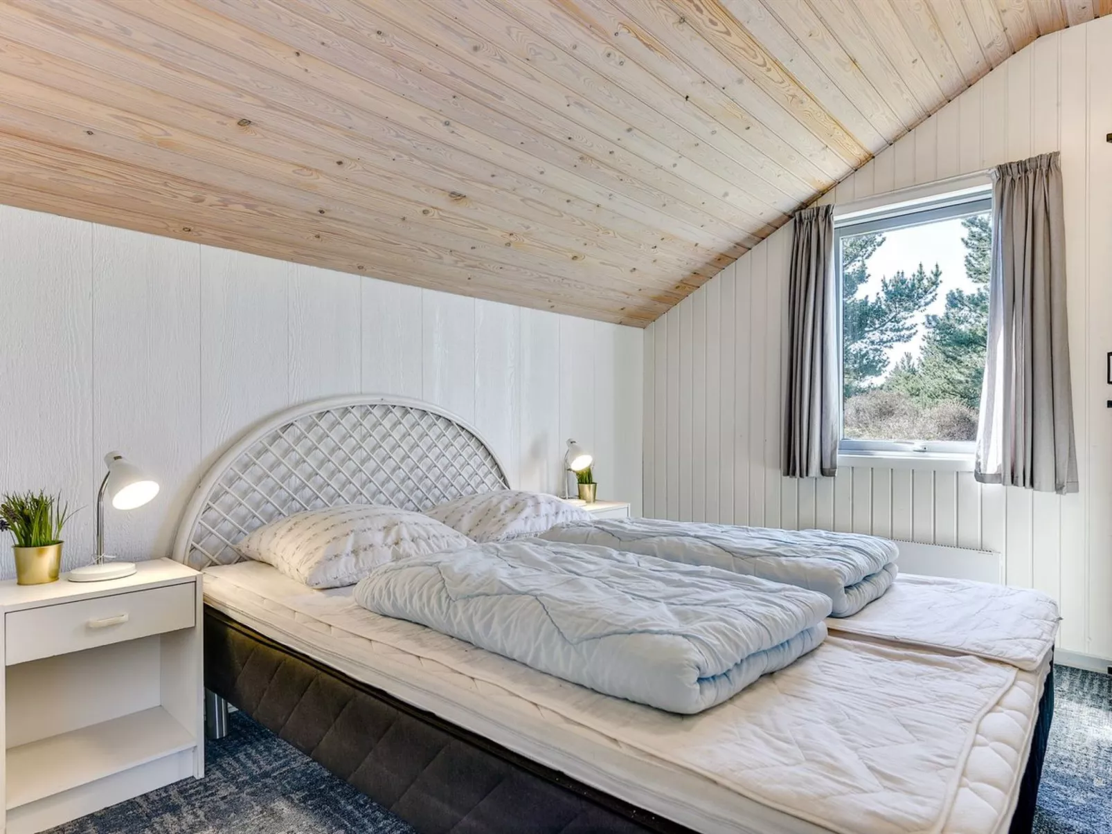 "Niyazi" - 3.1km from the sea-Inside