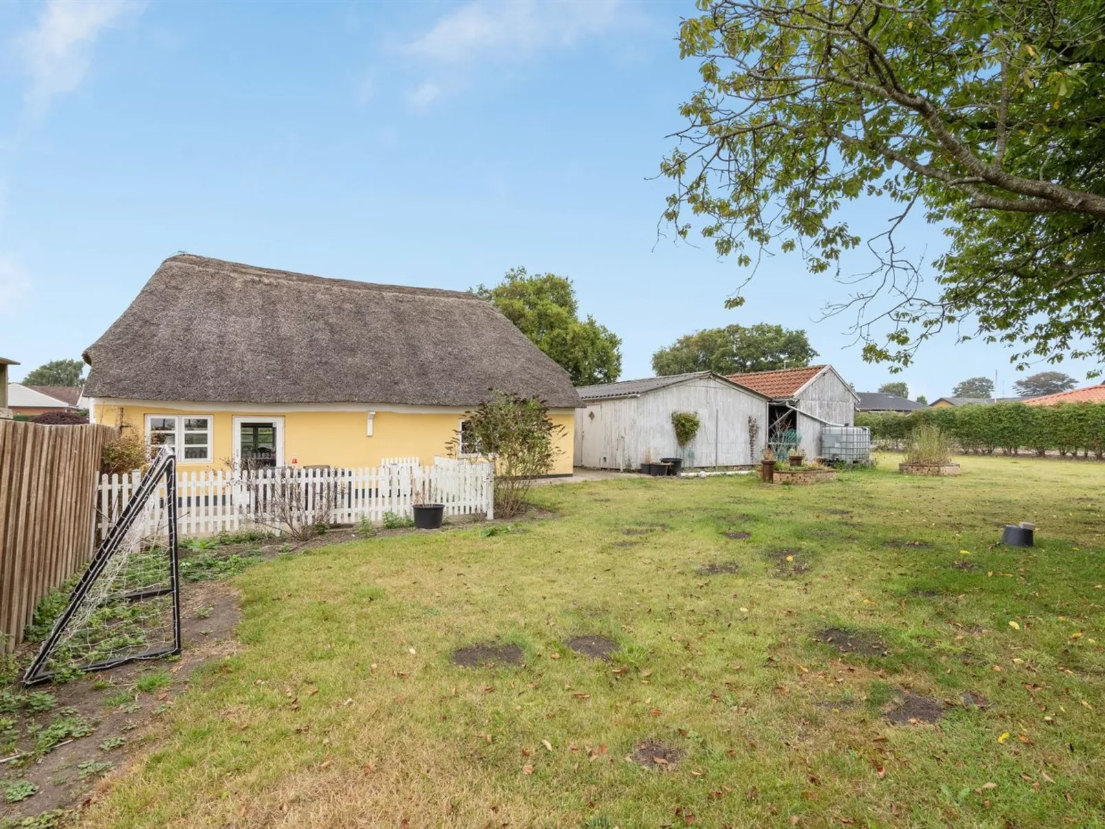 "Miko" - 19km from the sea-Outside