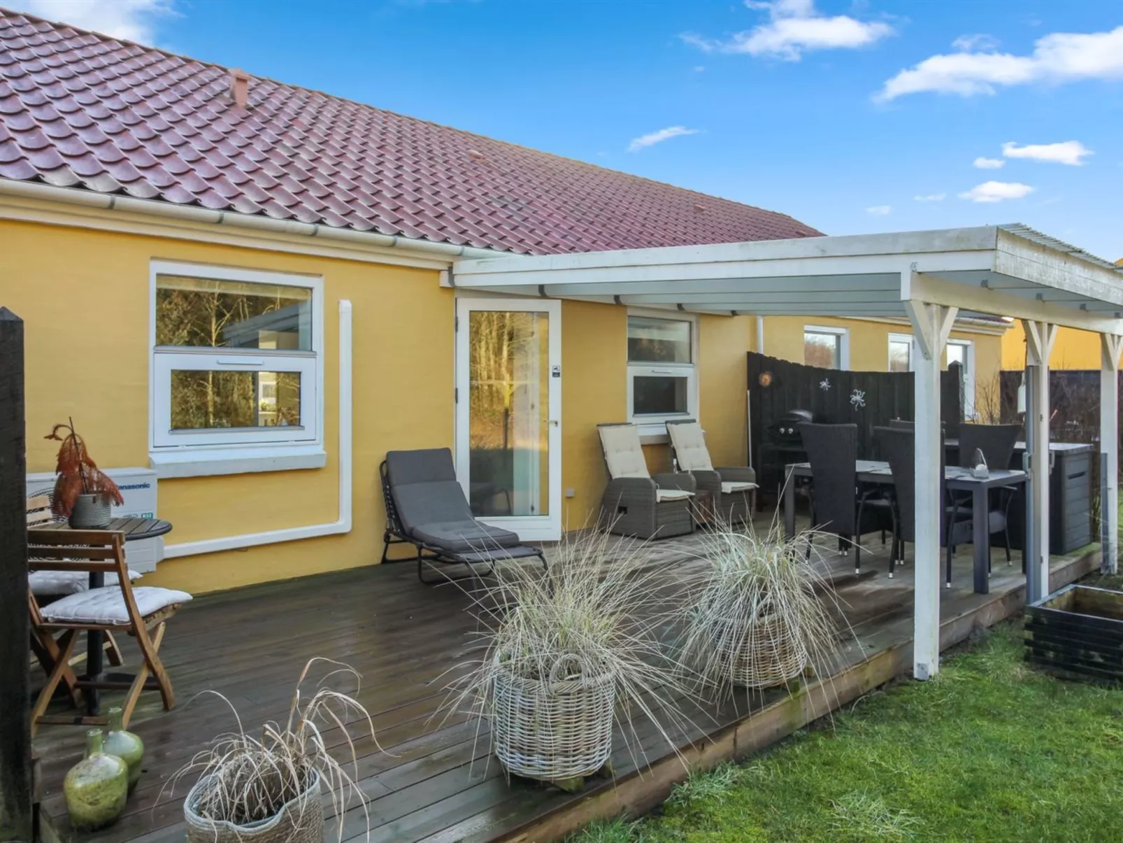 "Oddi" - 900m from the sea-Draußen