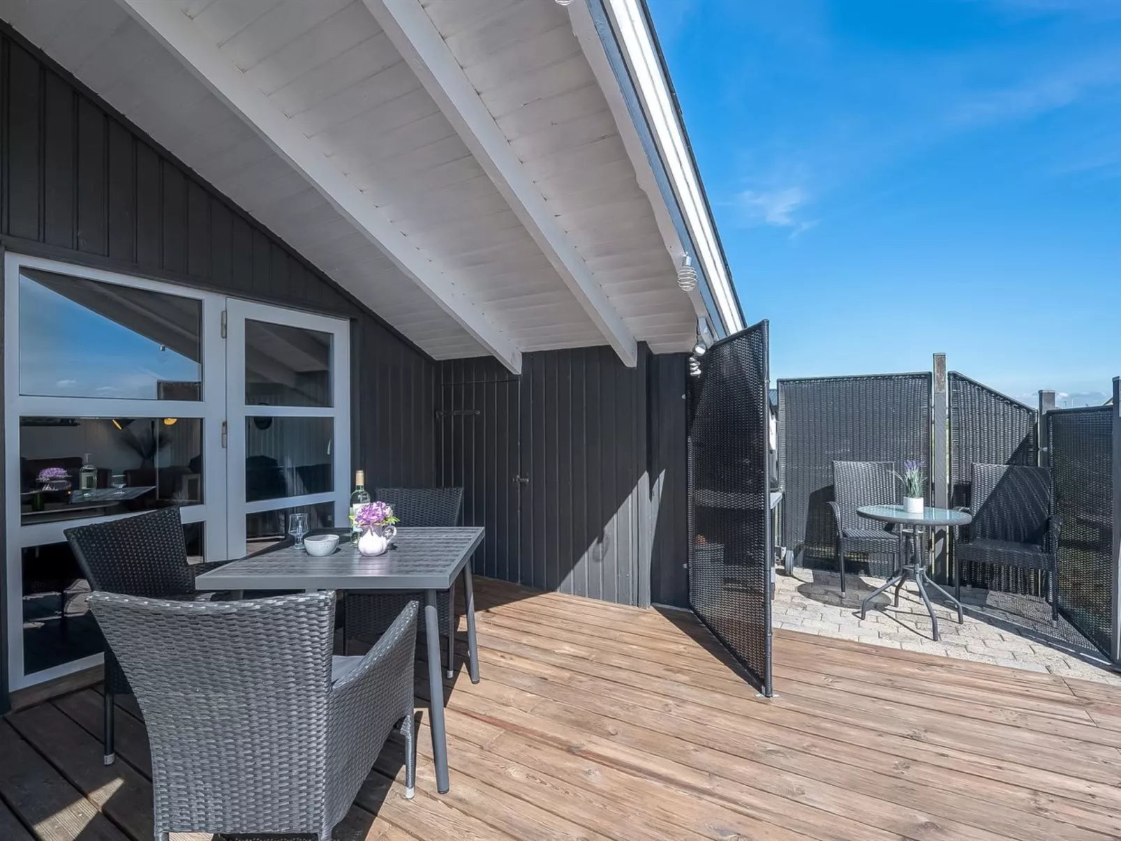 "Henning" -  from the sea-Outside