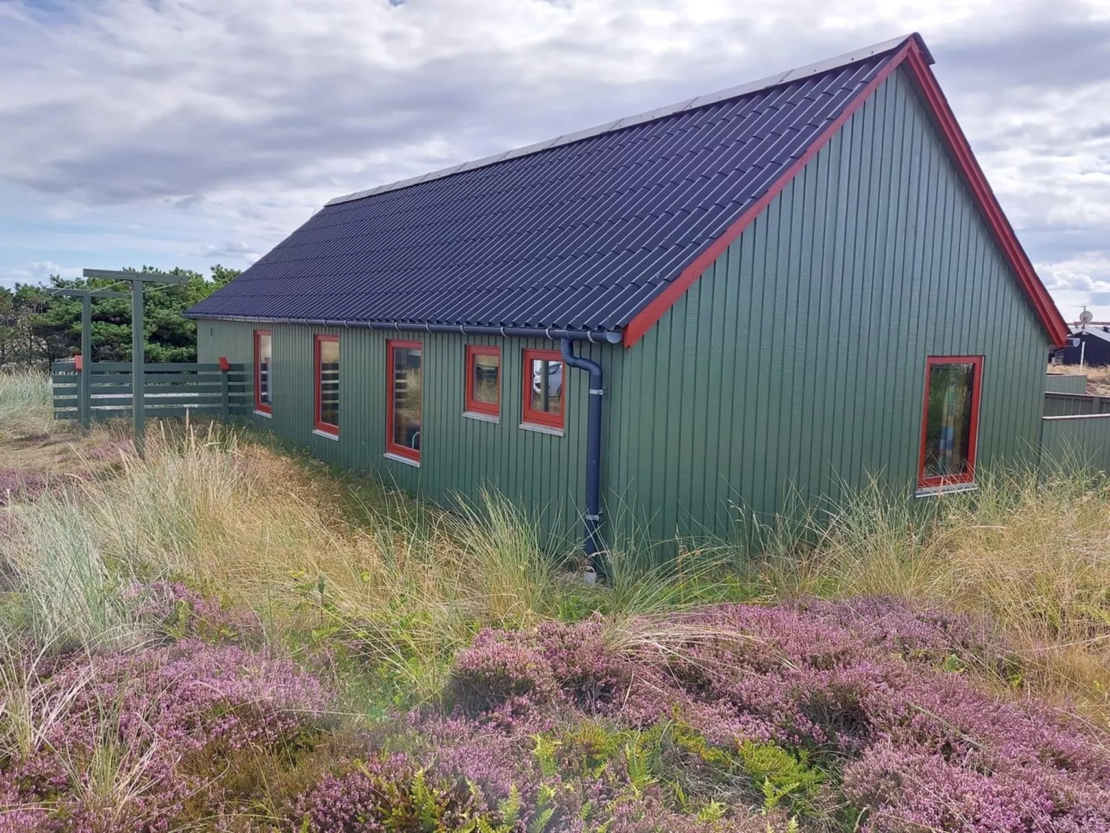 "Rayne" -  from the sea-Draußen