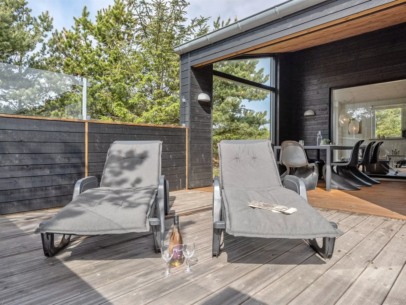 "Lassi" - 950m from the sea-Draußen