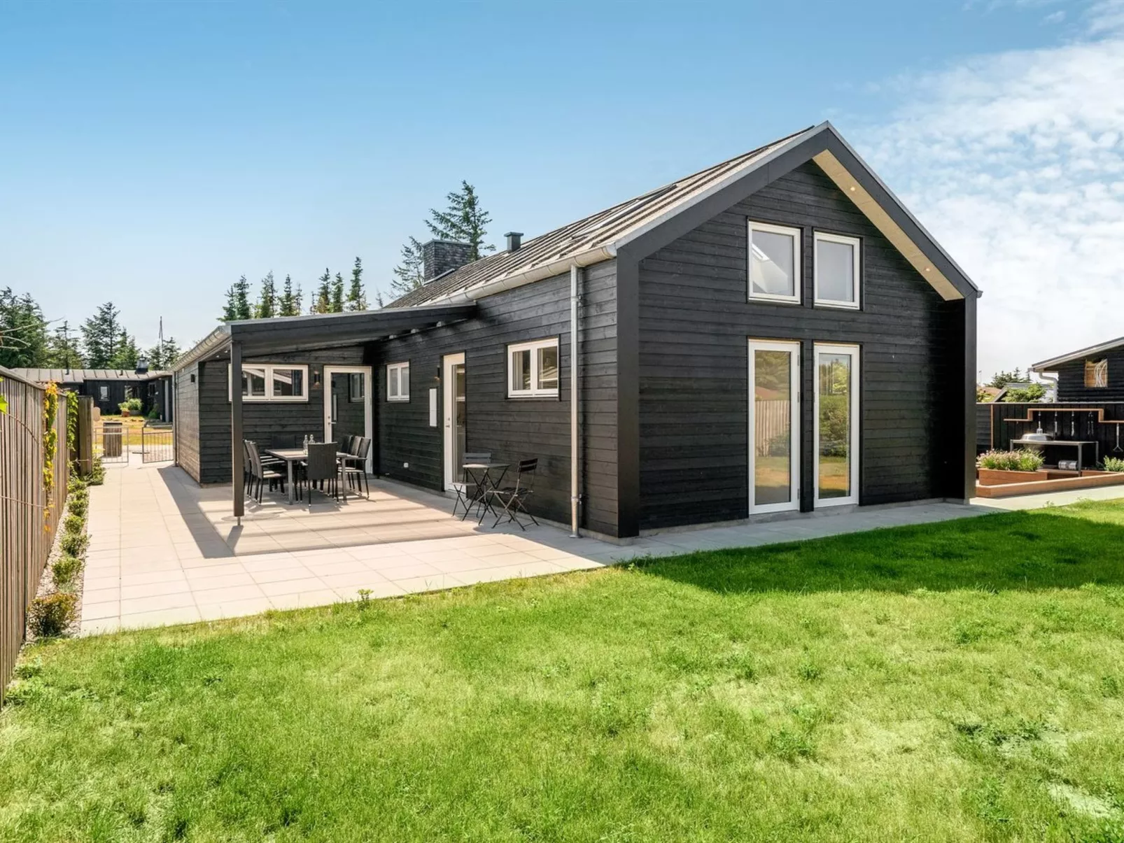 "Erk" - 700m from the sea-Outside