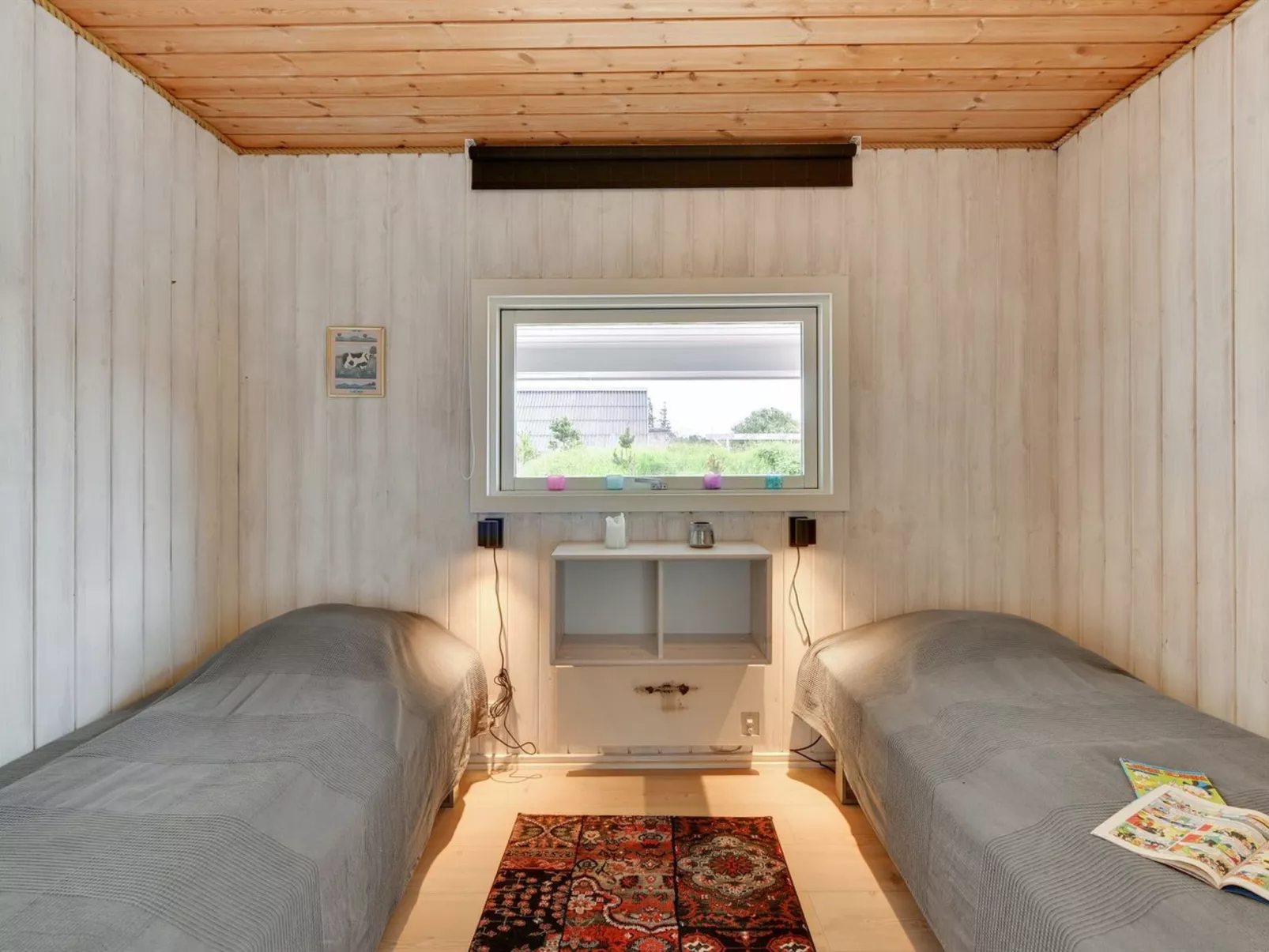 "Saxe" -  from the sea-Inside