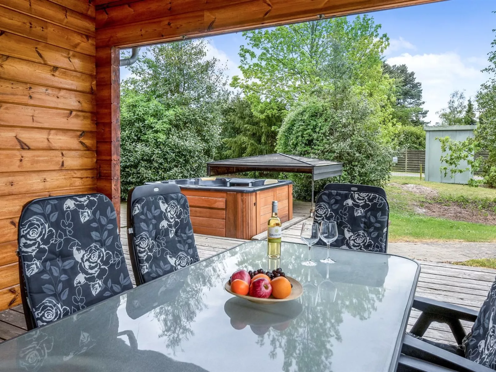 "Dora" - 180m from the sea-Outside