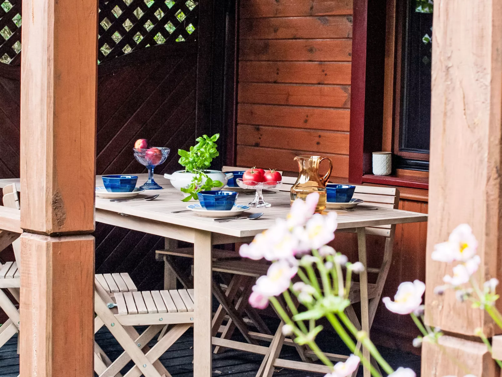 U Prababci Olgi-Draußen