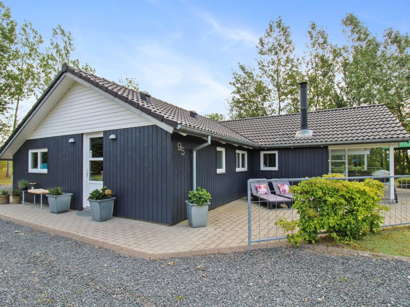 "Ulrikke" - 12km from the sea-Outside