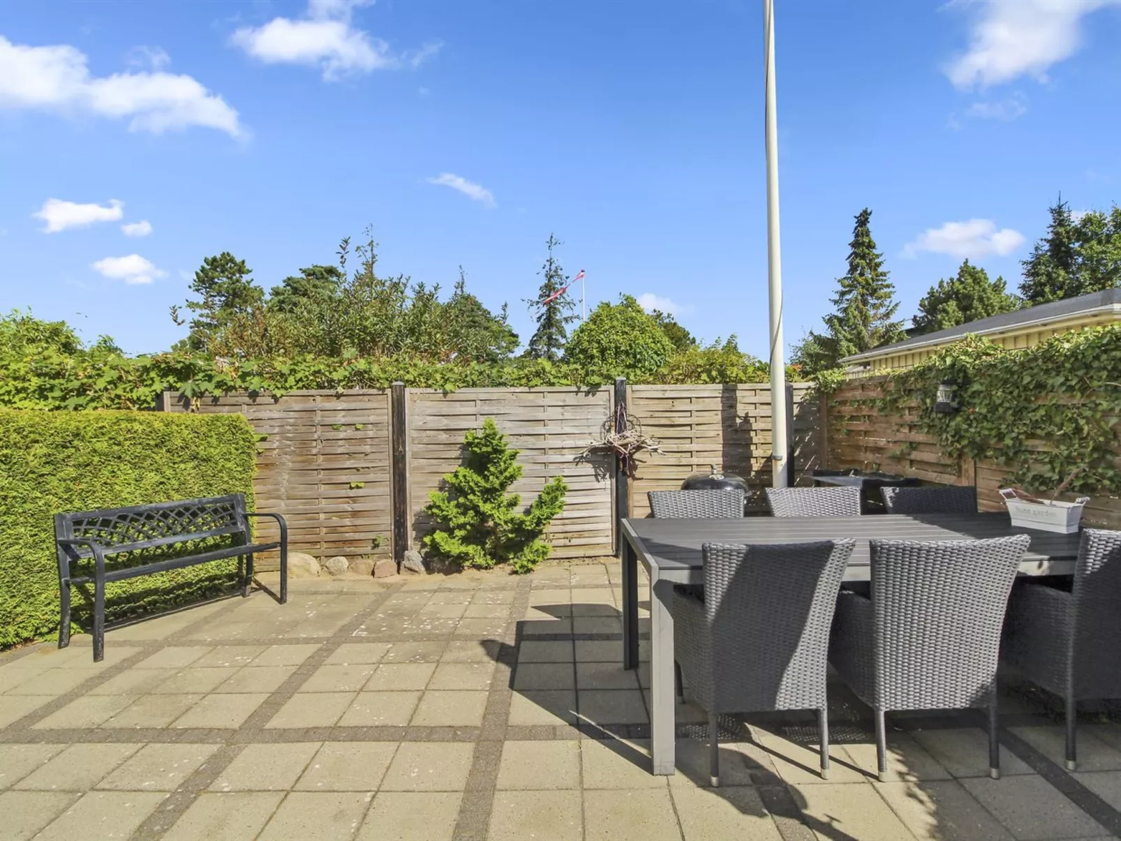 "Emmik" - 150m from the sea-Outside