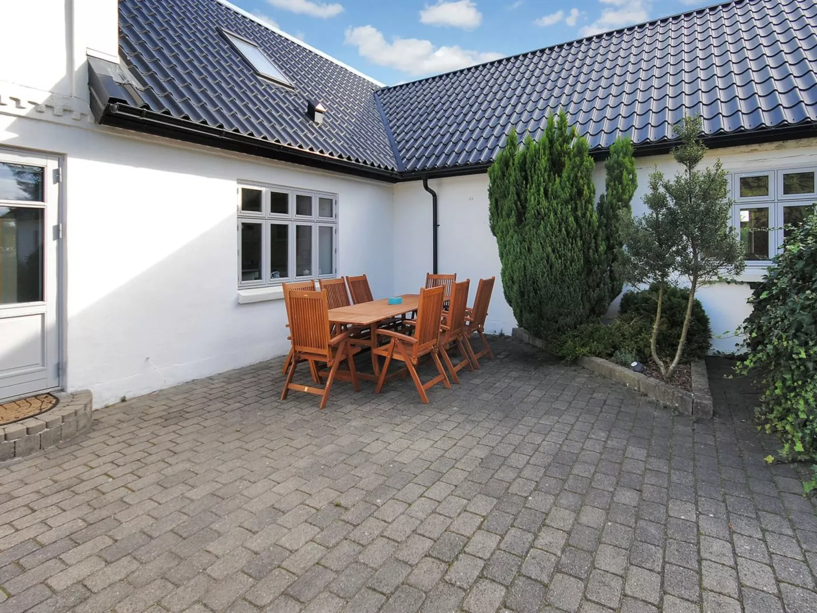 "Sophia" - 8km from the sea-Outside