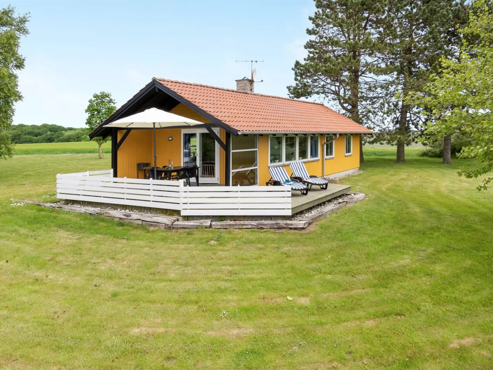 "Janne" - 400m from the sea-Outside