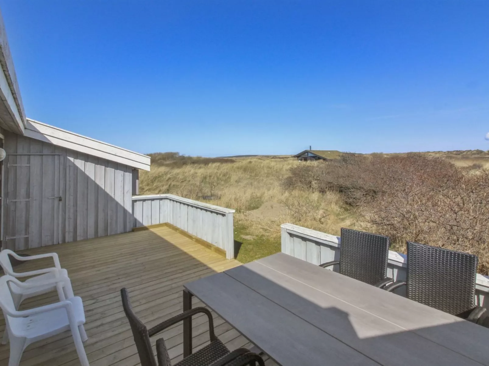 "Styrman" - 600m from the sea-Outside