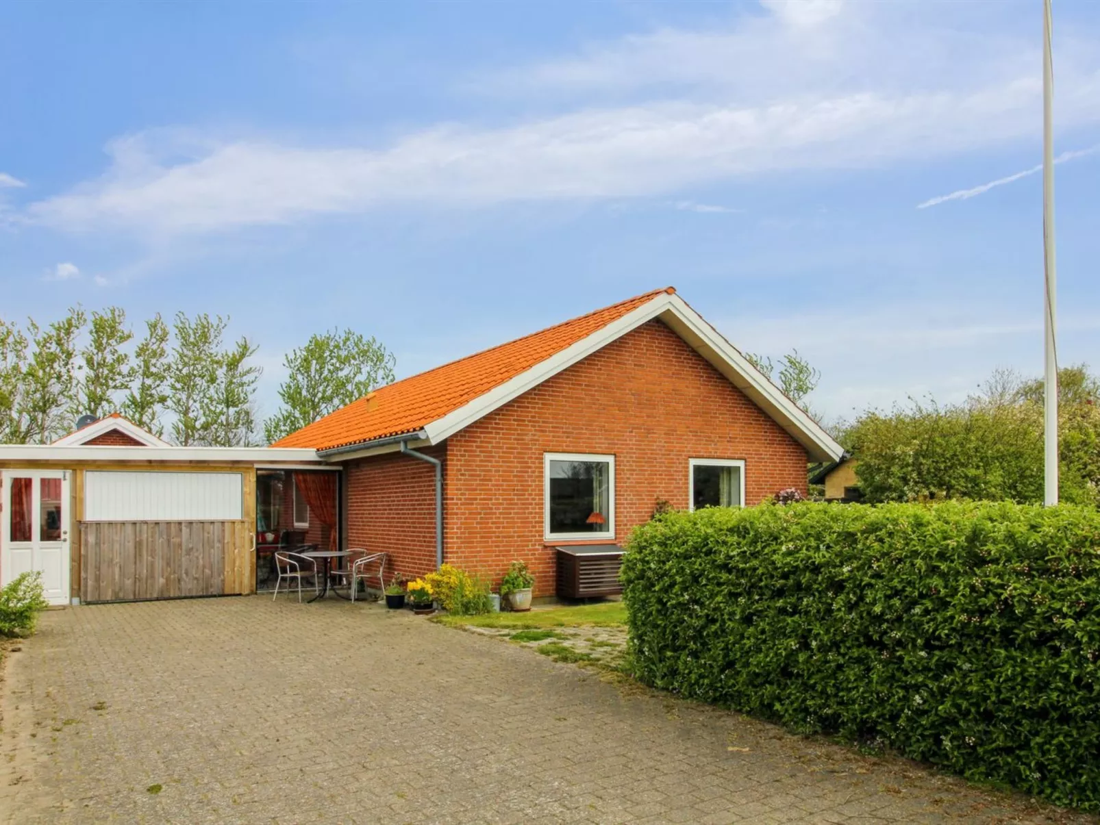 "Fiola" - 20km from the sea-Outside