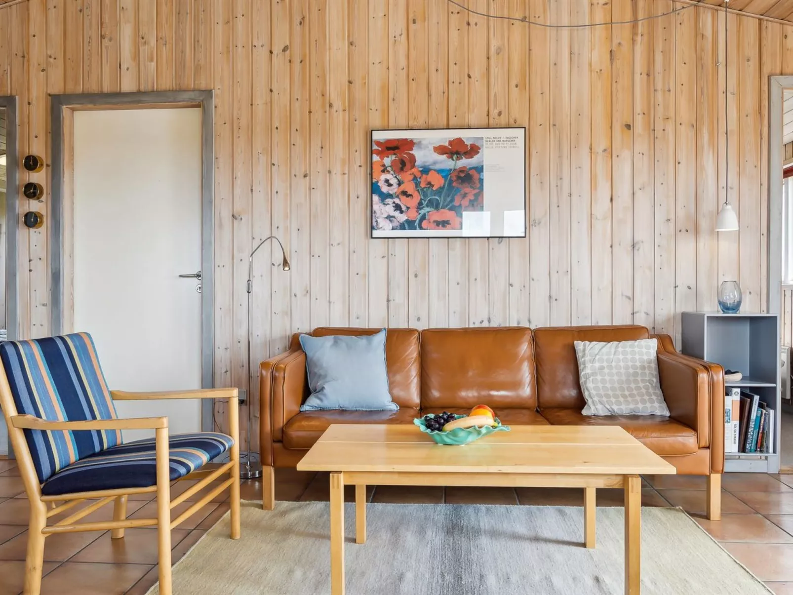 "Fiona" - 800m from the sea-Inside