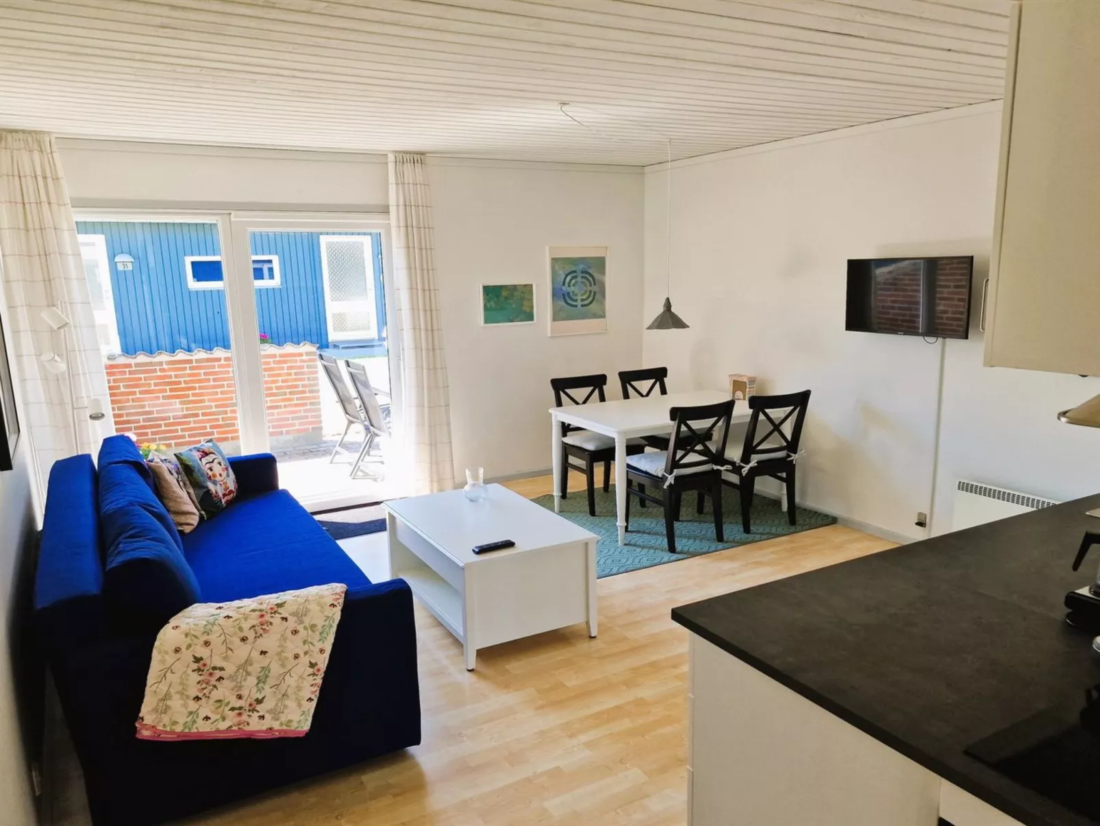 "Emira" - 50m from the sea-Inside