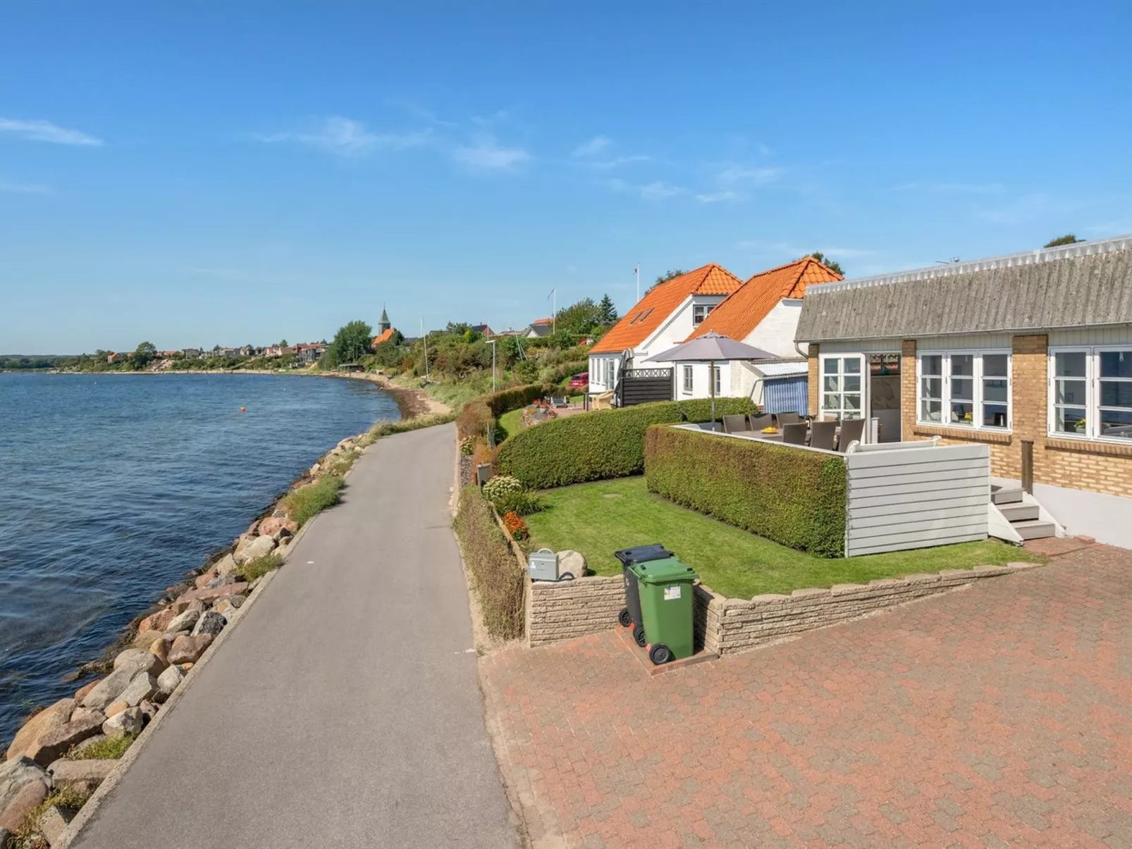 "Palnir" -  from the sea-Draußen