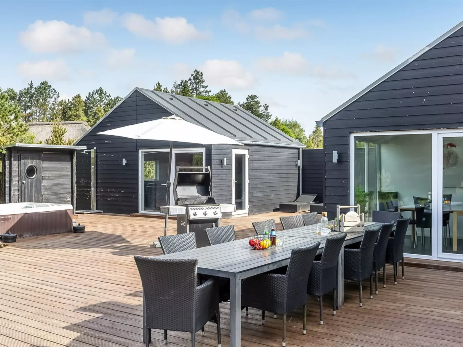 "Elke" - 3.5km from the sea-Outside