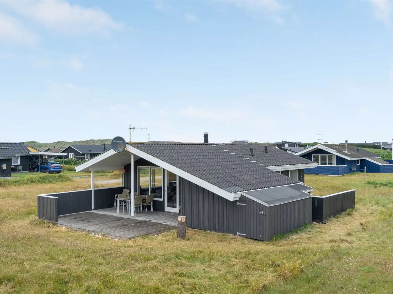 "Svea" - 400m from the sea-Outside