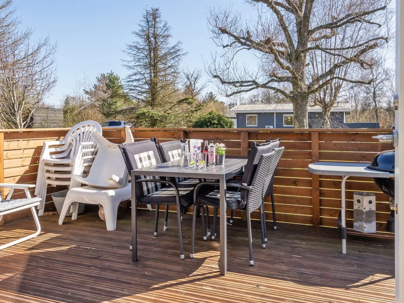 "Julla" - 1.5km from the sea-Dehors