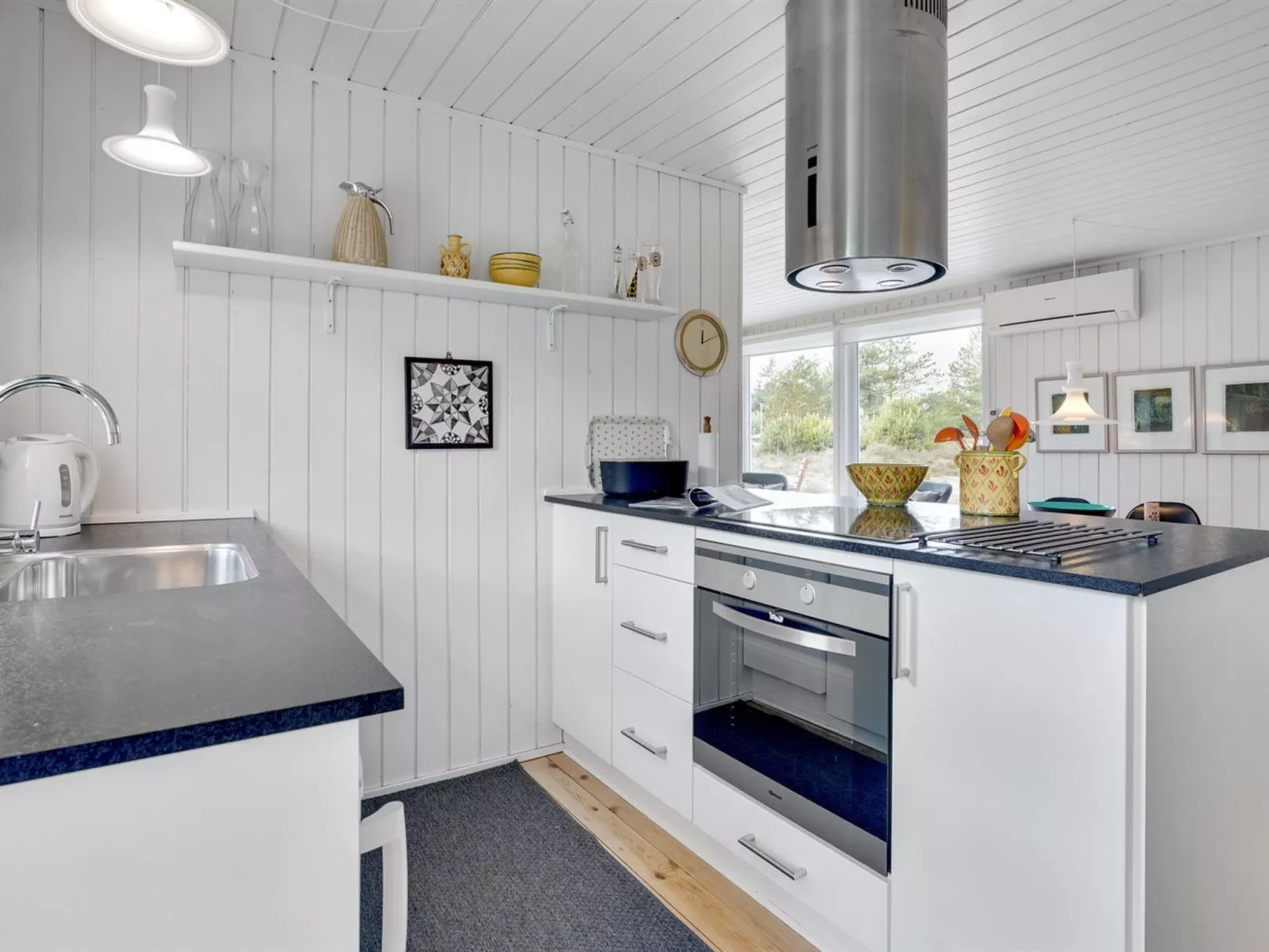 "Fredrikka" - 3.9km from the sea-Drinnen