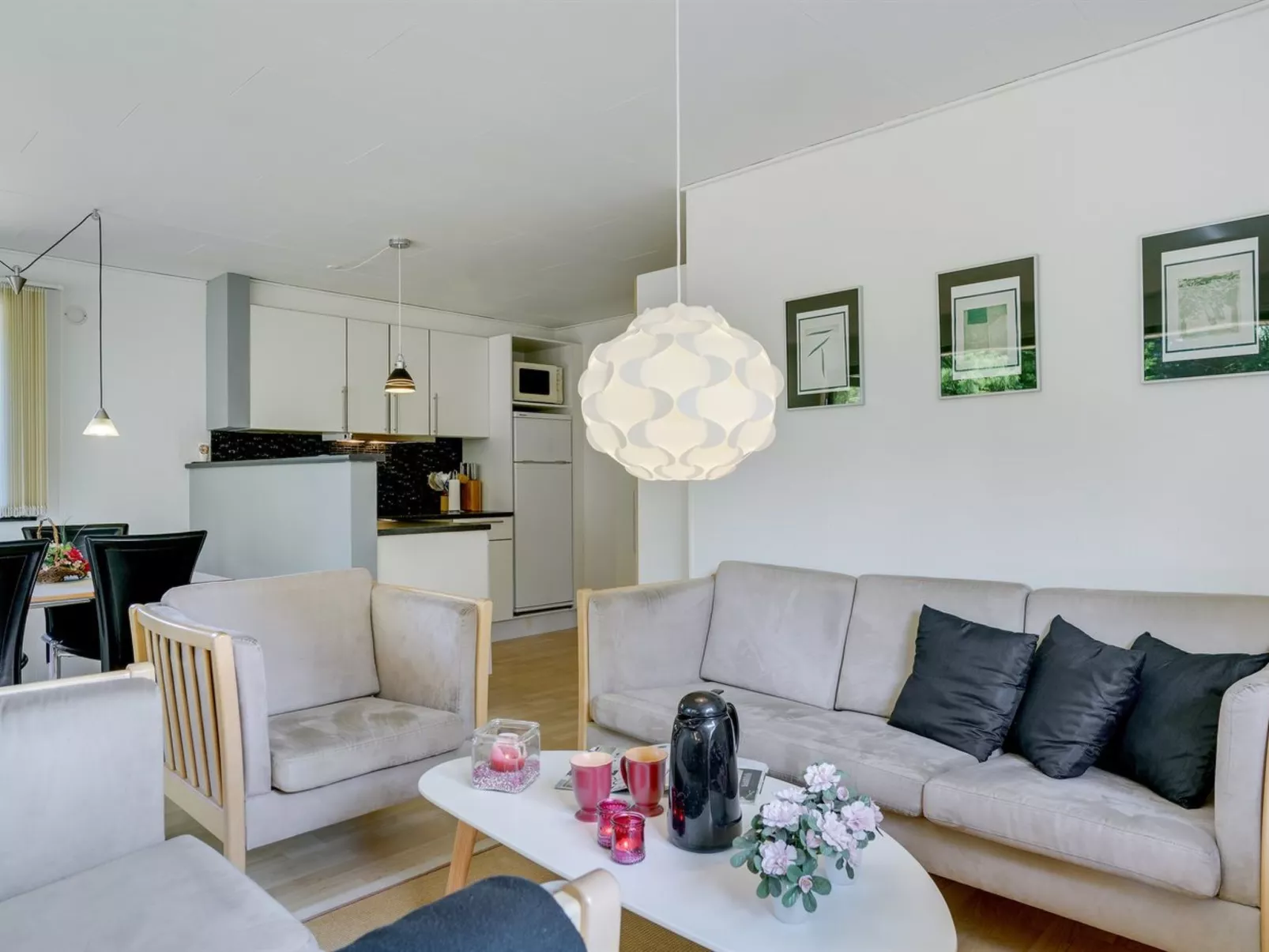 "Filippa" - 900m from the sea-Inside