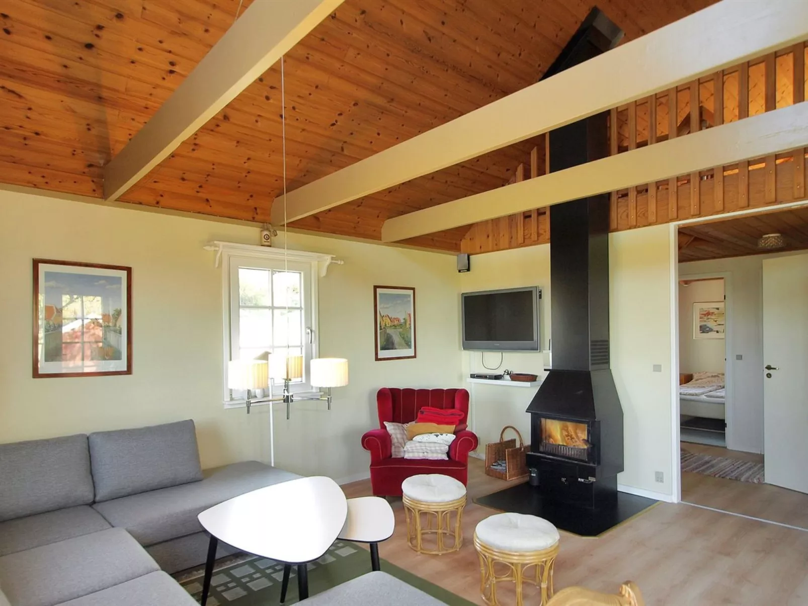 "Spurgh" - 250m from the sea-Inside