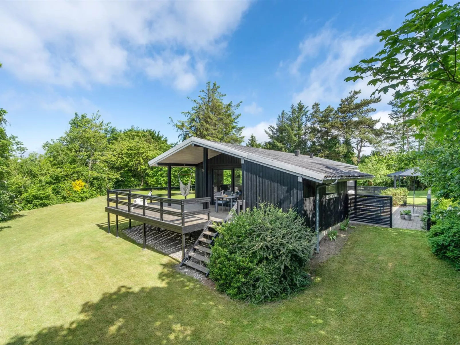 "Angantir" - 700m to the fjord-Dehors