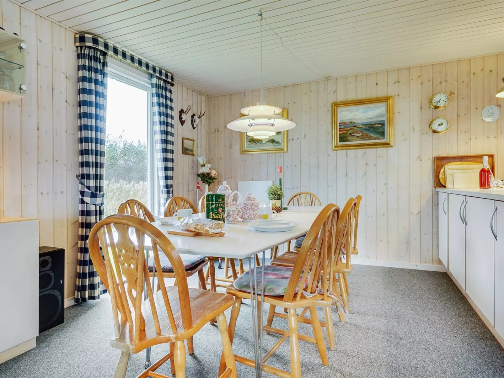 "Patrice" - 2km from the sea-Dedans