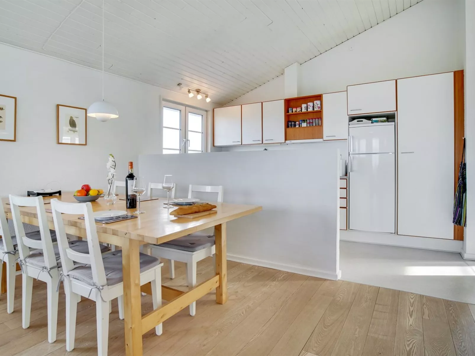 "Zaharinka" - 300m from the sea-Inside