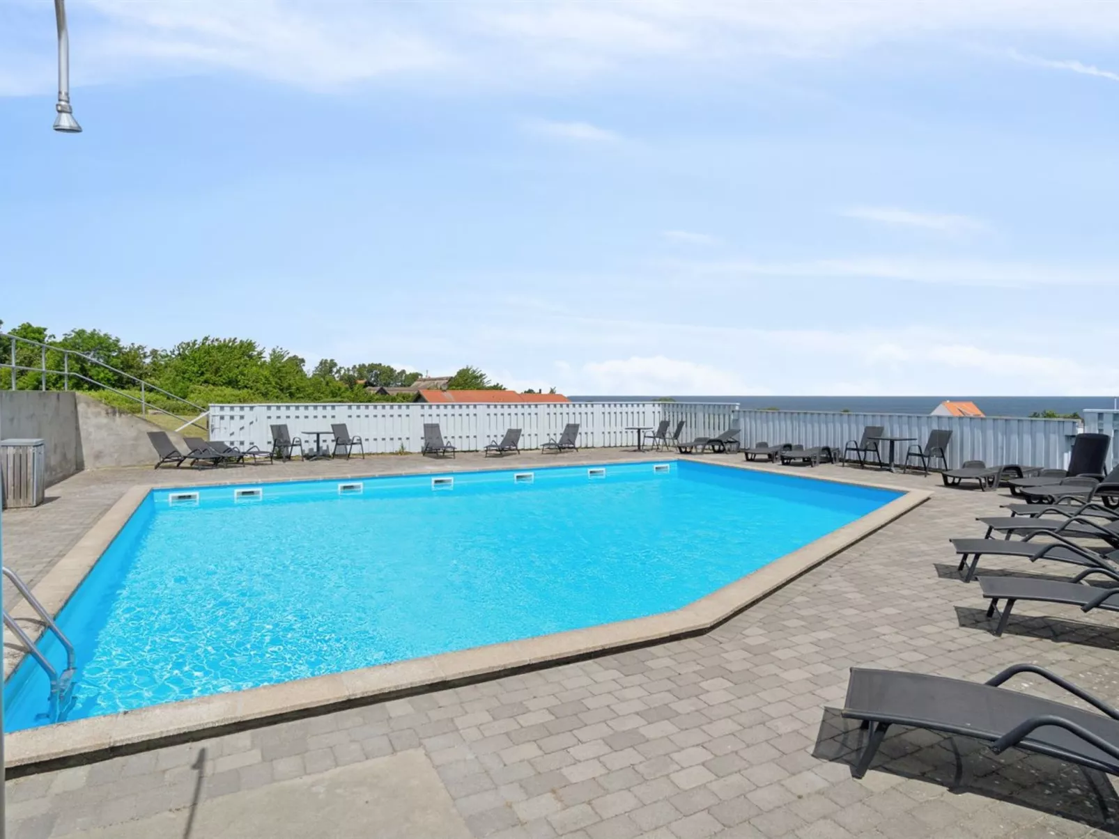 "Gunhilde" - 400m from the sea - Outside