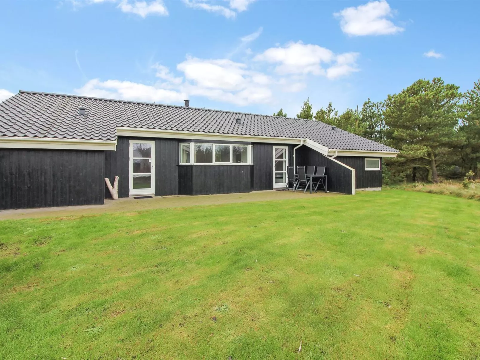 "Nani" - 900m from the sea-Outside