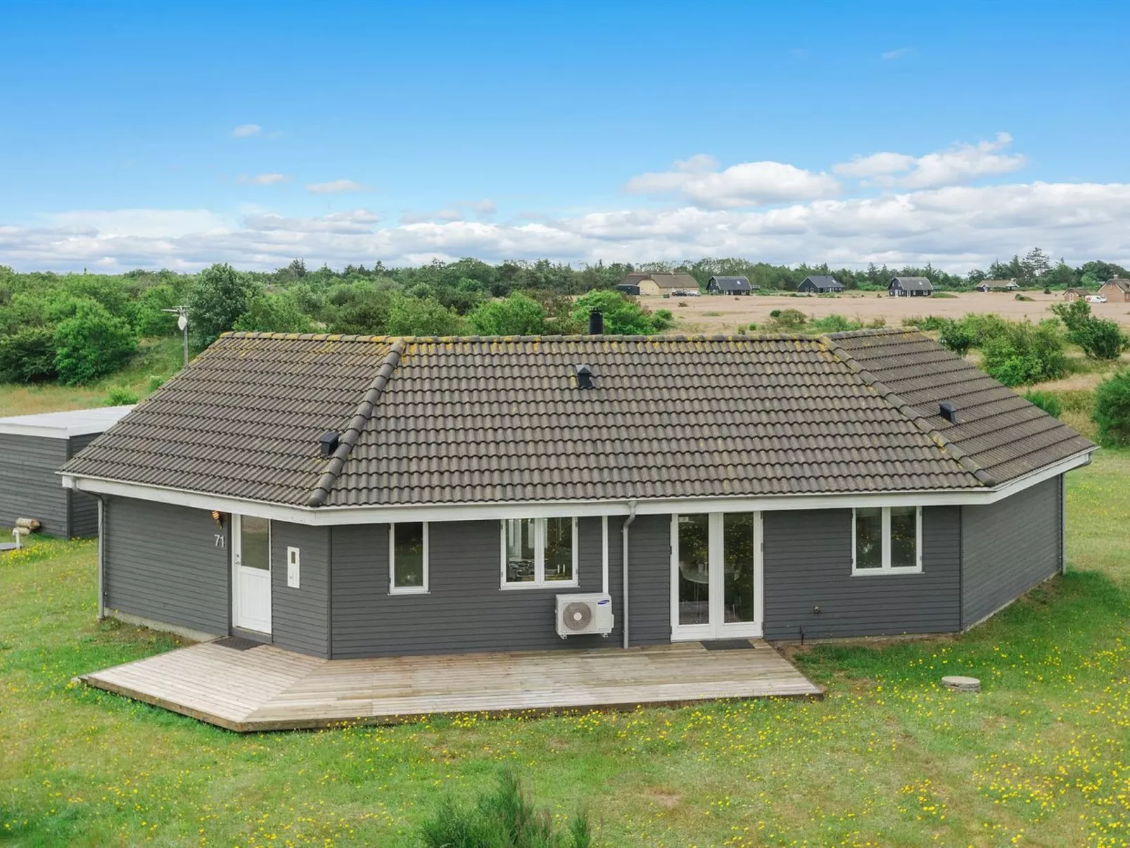 "Karmen" - 300m to the fjord-Dehors