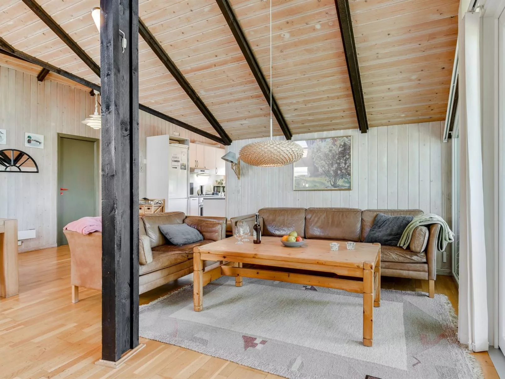 "Ofelia" - 500m to the fjord-Inside