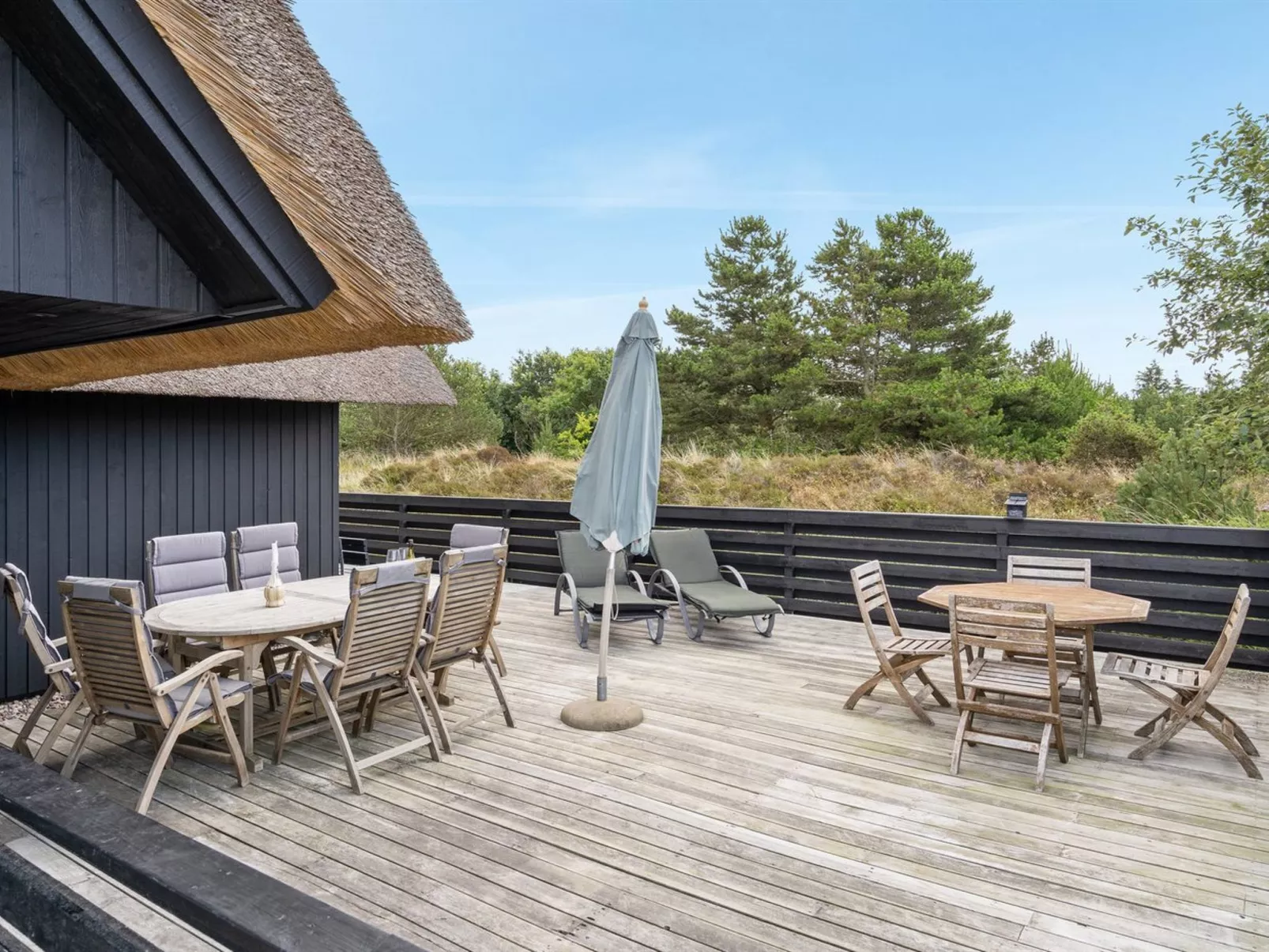 "Reiko" - 1.5km from the sea-Outside