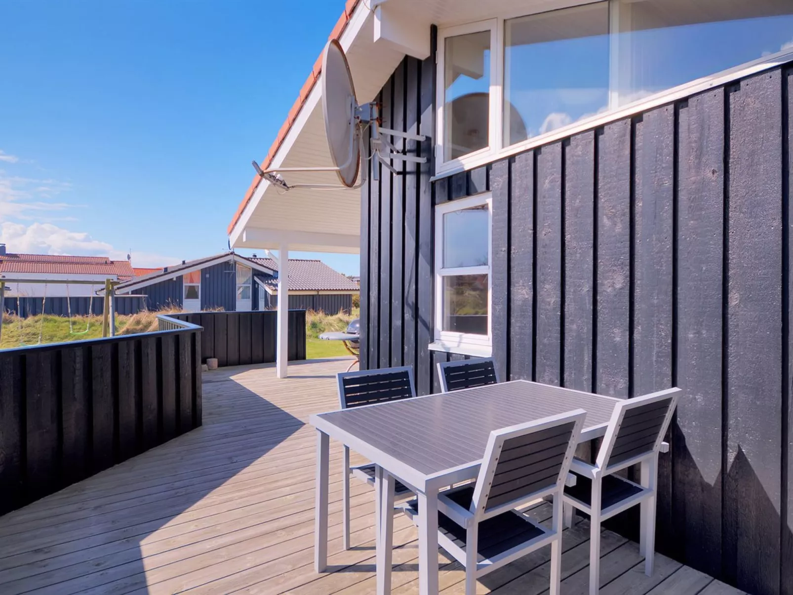 "Nedelko" - 250m from the sea-Draußen