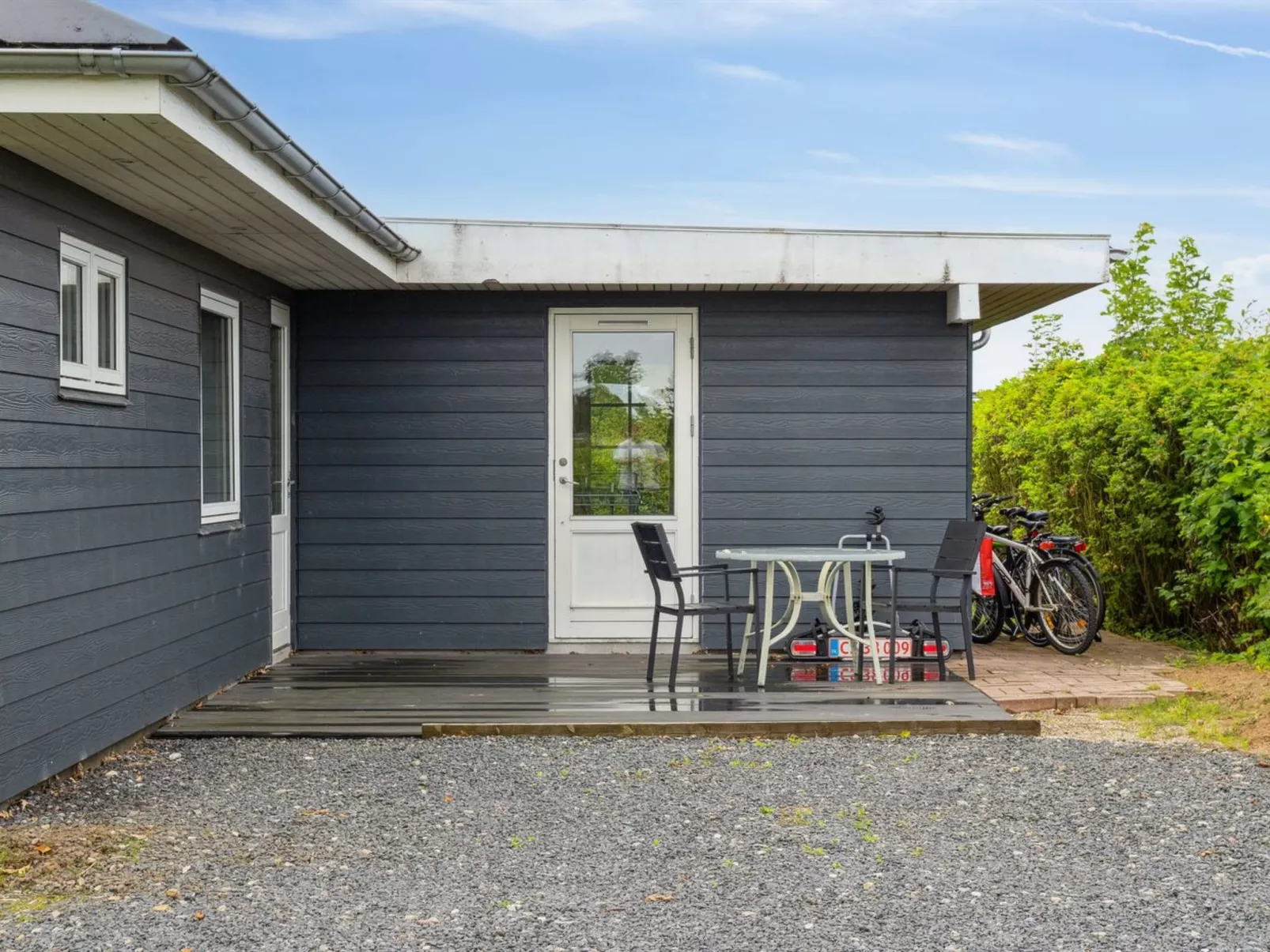 "Thala" - 150m from the sea-Outside