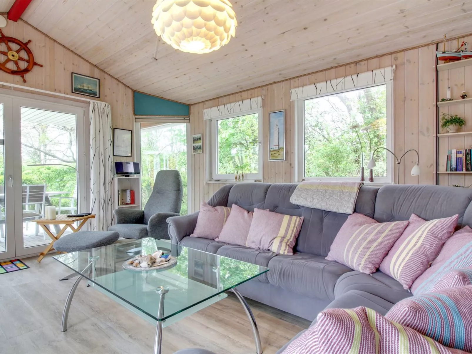 "Gudni" - 250m from the sea-Drinnen