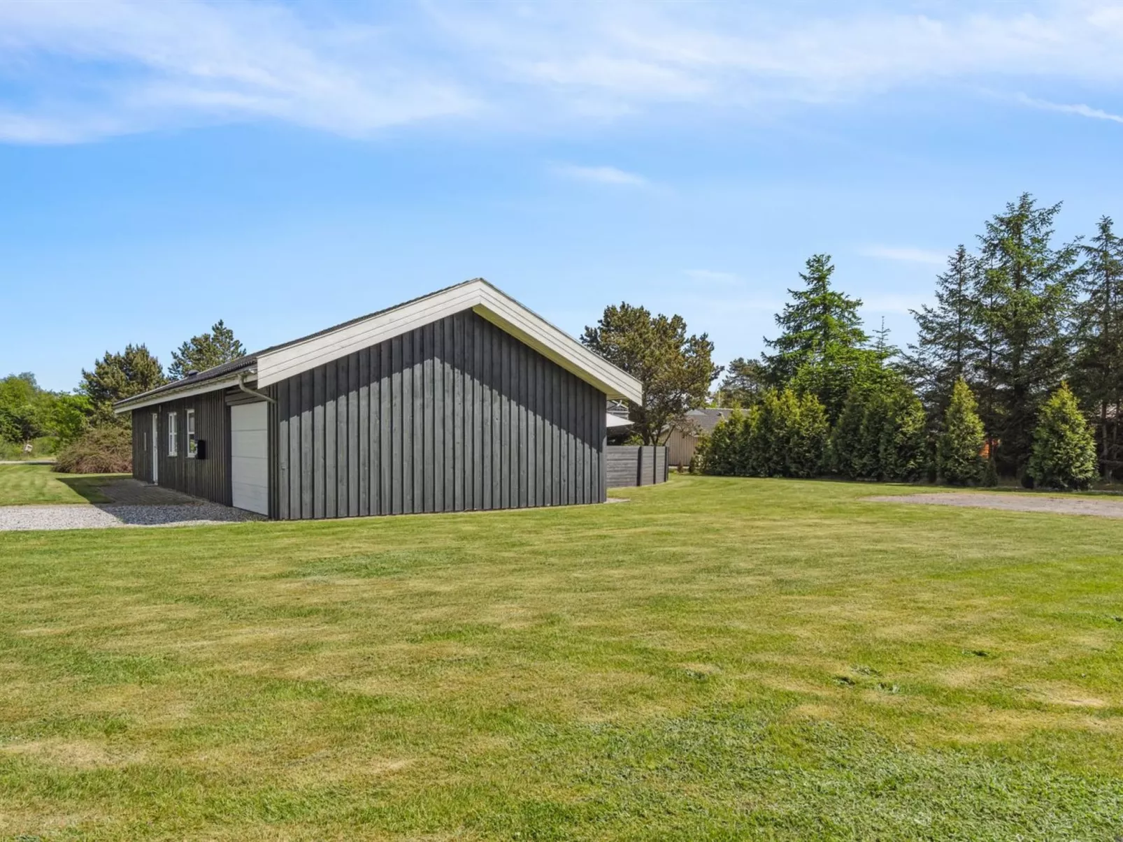 "Ljupco" - 500m to the fjord-Draußen