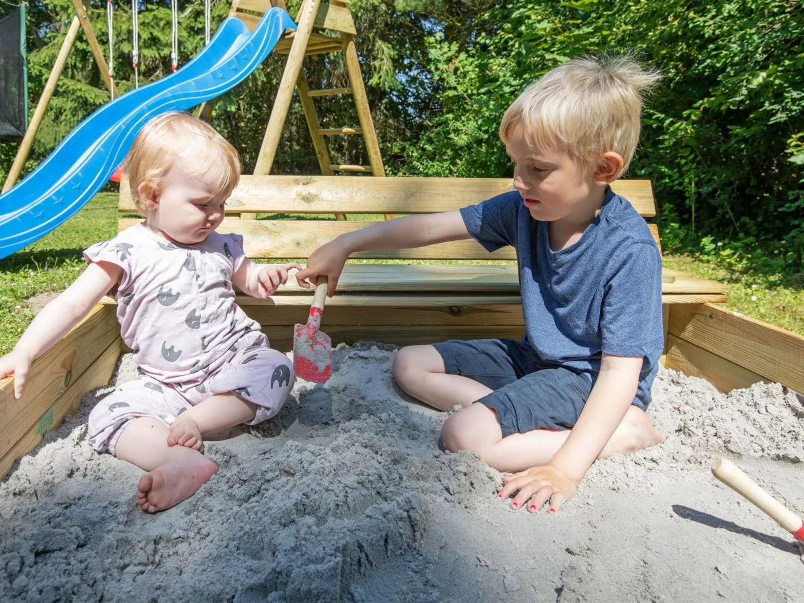 "Rask" - 3km from the sea-Outside