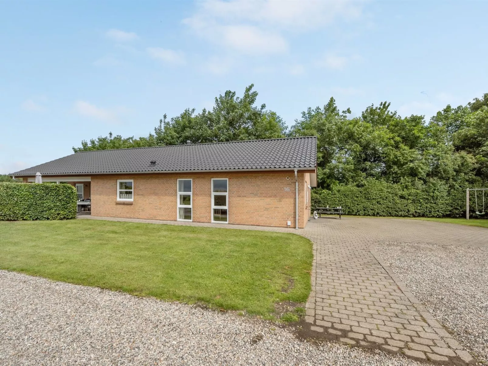 "Najdenka" - 25km from the sea-Draußen