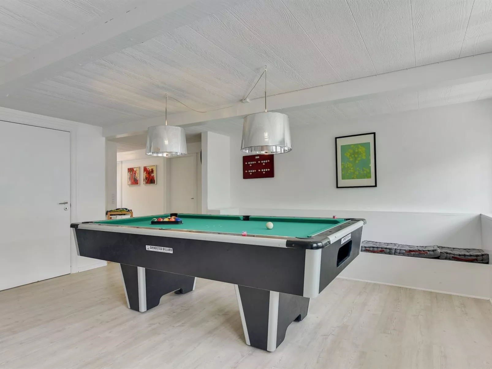 "Alitta" - 27km from the sea-Inside