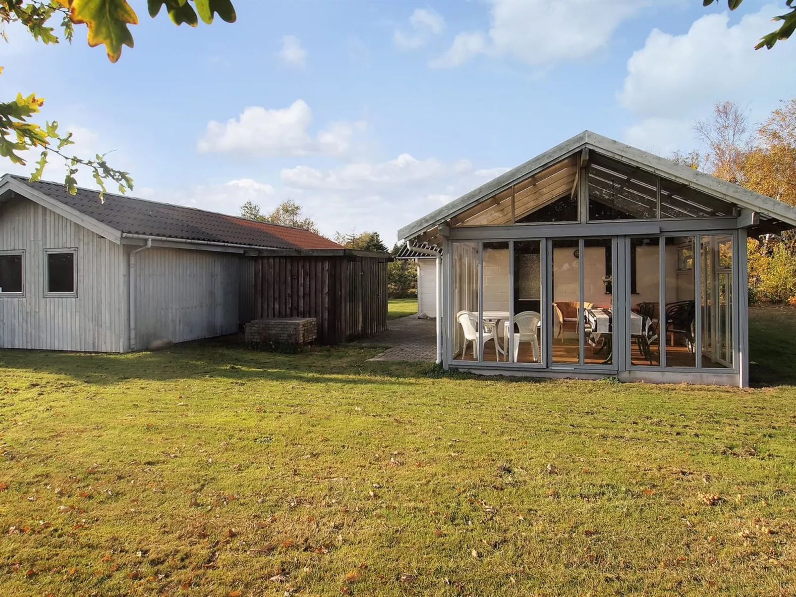 "Raika" - 450m to the fjord-Outside