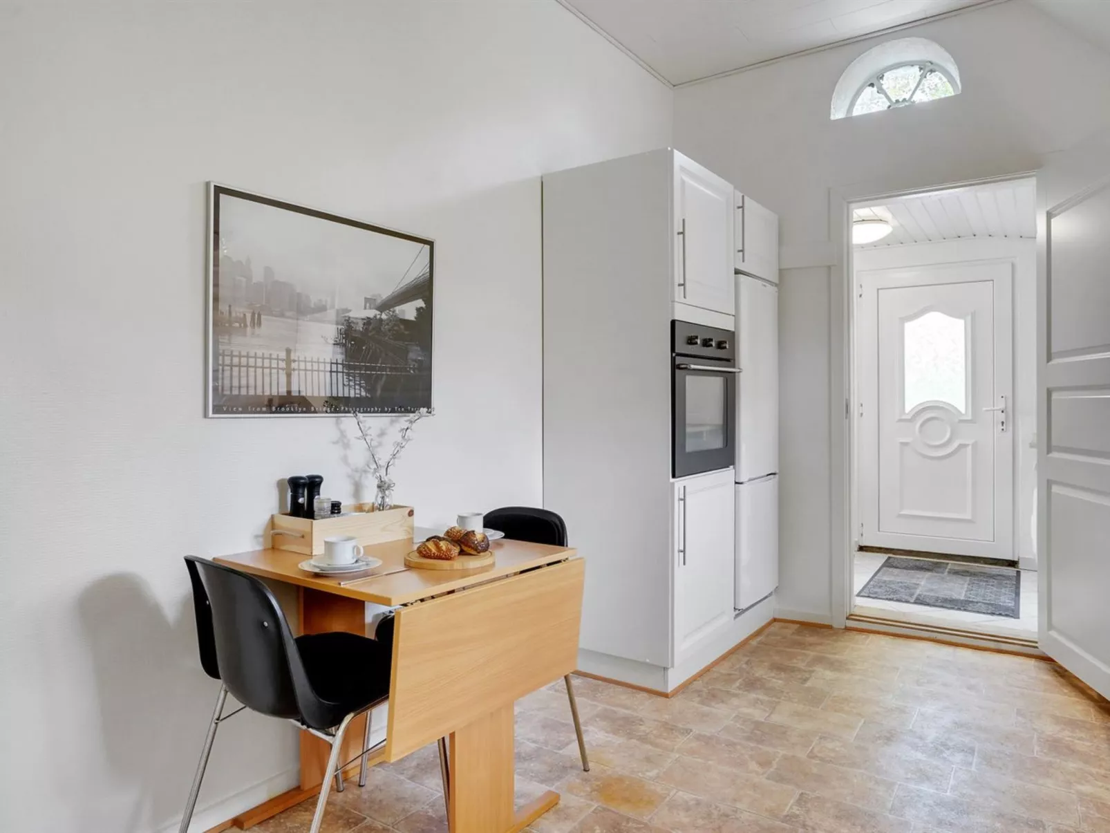 "Filippus" - 30km from the sea-Dedans