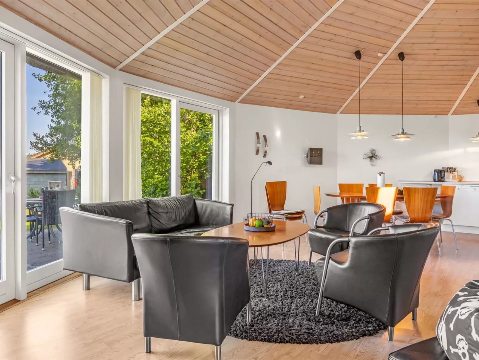 "Adrienne" - 35km from the sea